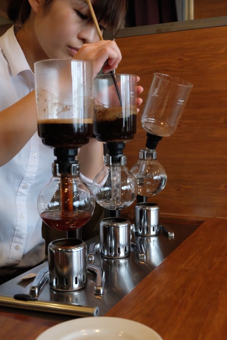 Brewing Siphon Coffee Cafe Obscura Tokyo Japan