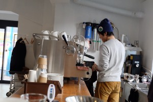 Synesso Hydra Espresso Machine and Barista at 4/4 (All) Seasons Coffee Shinjuku Tokyo Japan